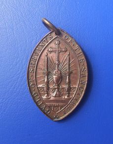 GUILD OF SERVANTS OF THE SANCTUARY (Anglican Church) - an antique alter server's medal (c.1890s to c.1920s)