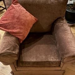 2 Large Armchairs