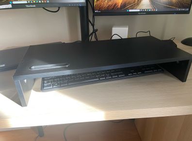 Moniter Stand