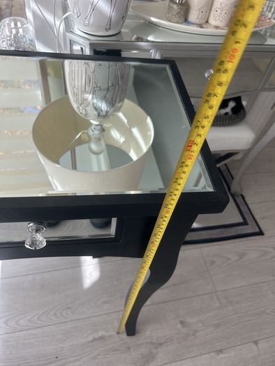 Mirrored hall table