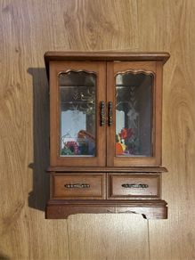 Old music box