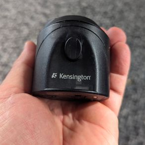 quality Kensington universal adapter
