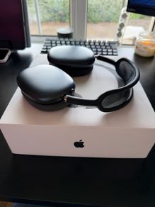 Apple AirPods Max USB-C Headphones Genuine with proof