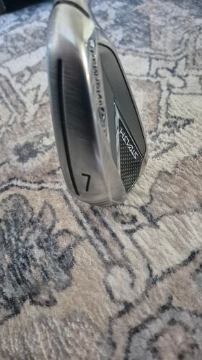 Taylormade Stealth Irons + Stealth DHY Hybrid (7 clubs)