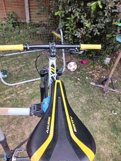 Monty hardtail mountain bike