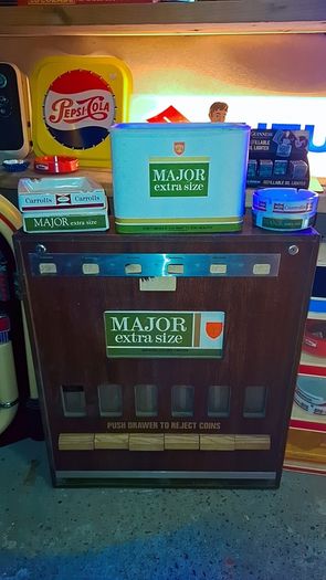 Vintage Wooden Major cigarette vending machine