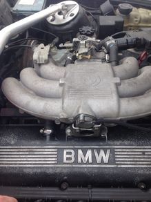 E30 inlet manifold