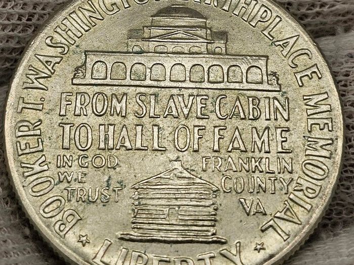 USA United States Silver 1951 Booker T. Washington Half Dollar Beautiful Uncirculated