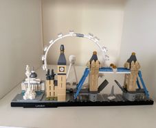 LEGO Architecture London Skyline Built Display Set