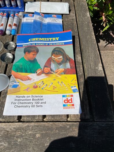 Dekker Toy Chemistry Set 1970's