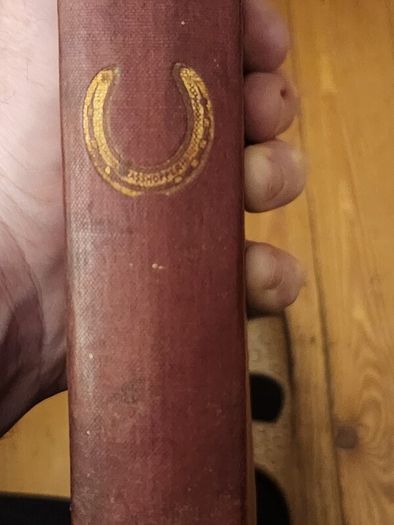 The Horseman's Year Book. Edited By Lt.col.w.e.lyon. 1950 First Edition Hardback In Good Condition. Plus Hunting,showing, And Chasing. By Sam Marsh. See Photos For Same.