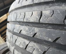 Vw 195/65-15 Tyres