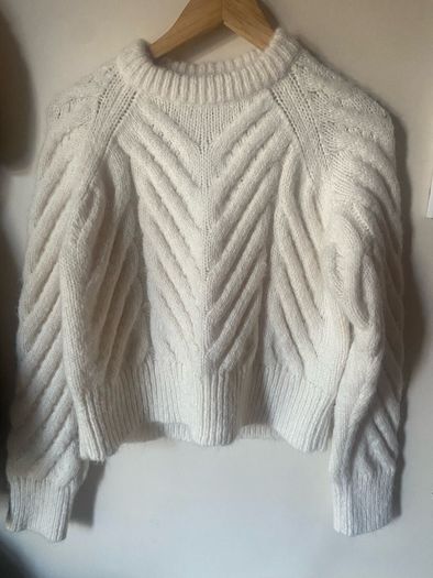 New Bershka Cable Knit Jumper.