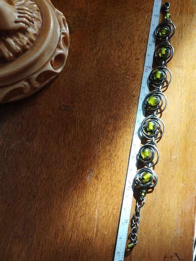 Vintage Twisted Bracelet with Green Glass Beads Inserts.