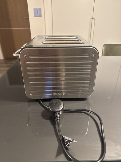 Dualit 4 Slice Toaster  Excellent Condition