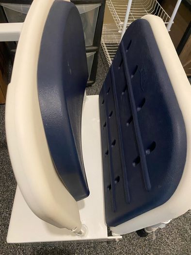 Shower chair metal wall mounted