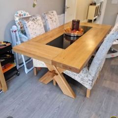 Dining Table and 6 Chairs