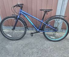 Trek Yahoo 24 inch mountain bike girls