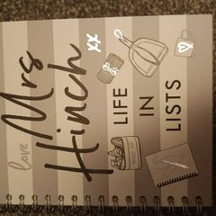 Mrs Hinch: Life in Lists by Mrs Hinch (Hardcover)