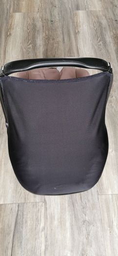 Maxi Cosi Pebble car seat