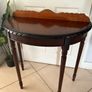 console table Image 2