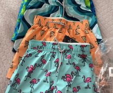 boy bundle summer shorts size 7-8 Abercrombie and Fitch