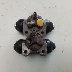 2 Renault 18 Wheel Cylinders.