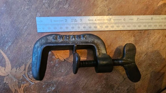 Ewbank Little Giant clamp