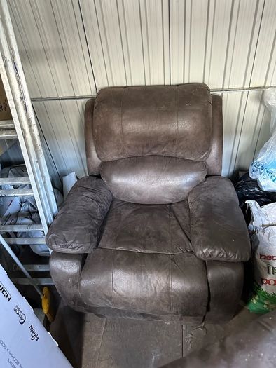 Recliner sofa