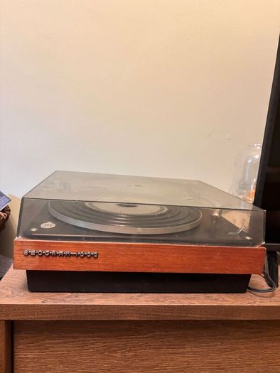 Vintage Vinyl Player