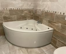 jacuzzi bath