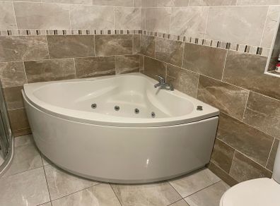 jacuzzi bath