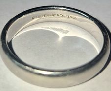 A rare original, 1999 Tiffany & Co. PT950. Man's Platinum ring. A 1999 1st edition.