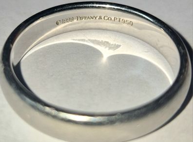 A rare original, 1999 Tiffany & Co. PT950. Man's Platinum ring. A 1999 1st edition.