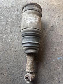 Rear Air Strut Discovery 3 2006