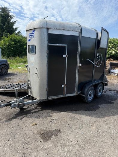 Horse Box