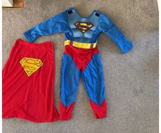 Superman costume age 3-4