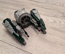 LEGO 75360 Star Wars Yoda's Jedi Starfighter