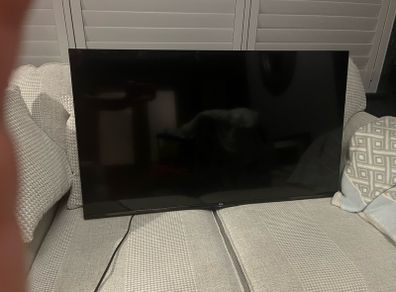 TCL 43 inch smart TV