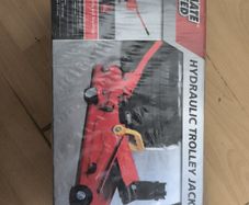 Hydraulic Trolley Jack