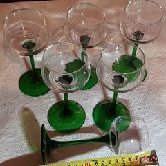 green stem glasses from the 70's,