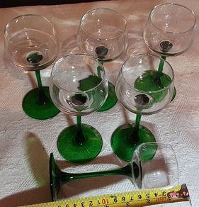 green stem glasses from the 70's,