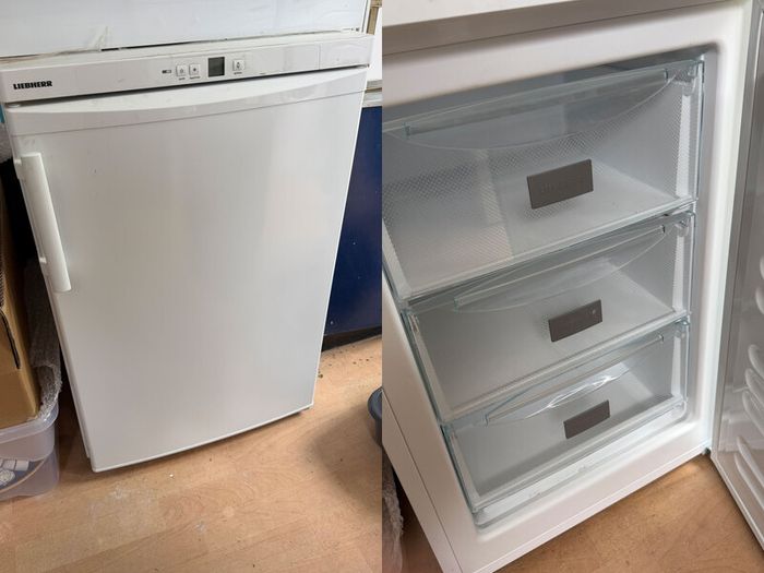 Fridge and Freezer
