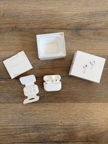 Apple AirPods Pro 3 1 to 1