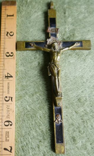 Antique 7"  Crosses - Crucifix