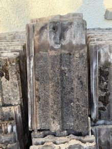 Roof tiles