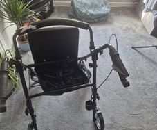 Walking frame