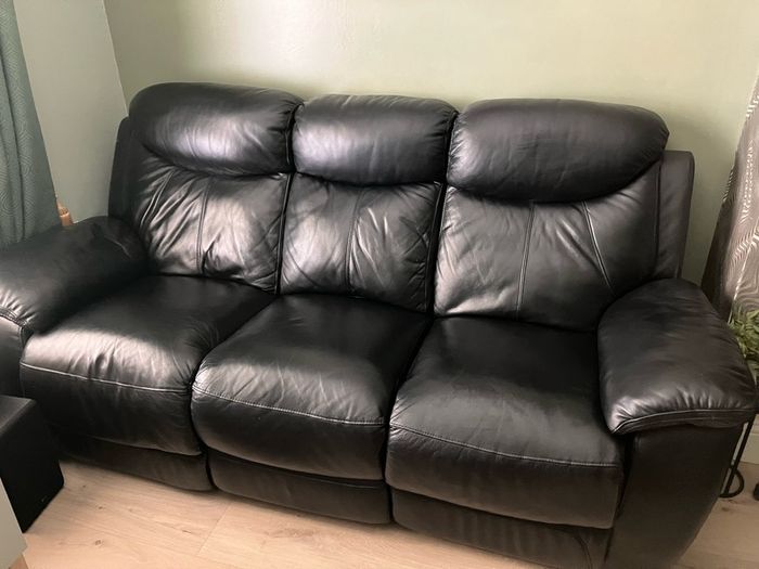 3 seater recliner leather sofa