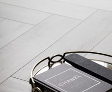 Eden Oak SPC Vinyl Herringbone Uni-Clic Flooring 60x12.5cm