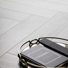 Eden Oak SPC Vinyl Herringbone Uni-Clic Flooring 60x12.5cm